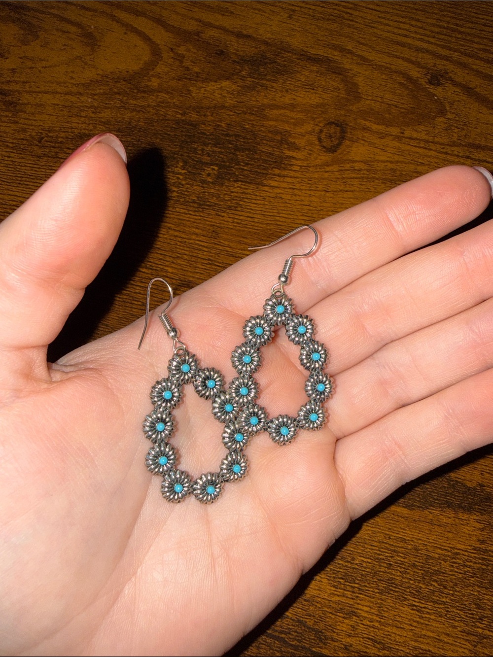 Western flower hoop earrings